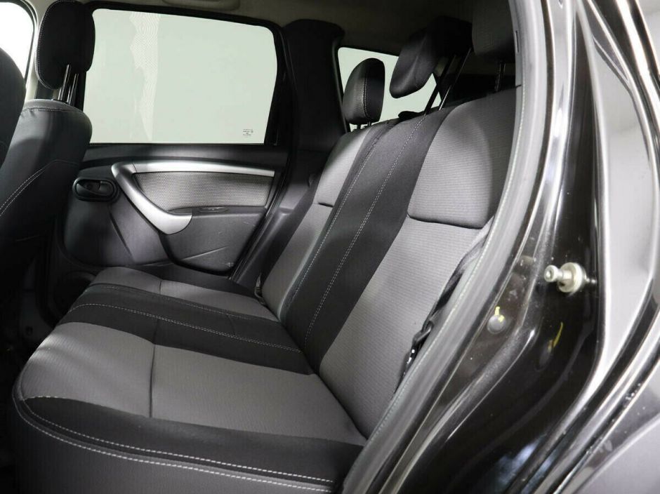 Renault Duster, 2.0 л, АТ, 2012 фото 2