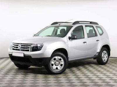 Renault Duster, 1.6 л, МКПП, 2015 фото 3