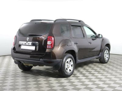 Renault Duster, 1.6 л, МКПП, 2014 фото 5