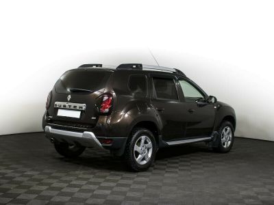 Renault Duster, 1.6 л, МКПП, 2017 фото 5