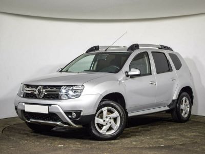 Renault Duster, 2.0 л, АКПП, 2016 фото 3