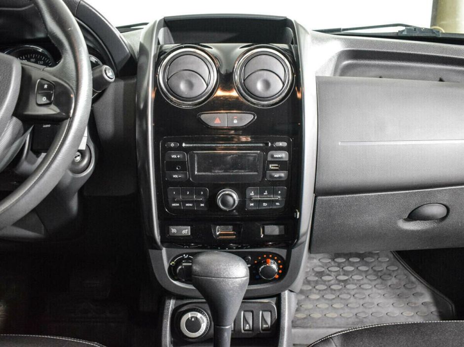 Renault Duster, 2.0 л, АТ, 2016 фото 7