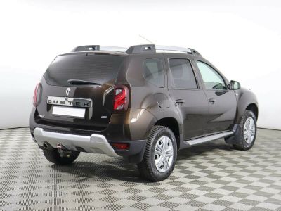 Renault Duster, 2.0 л, МКПП, 2015 фото 5