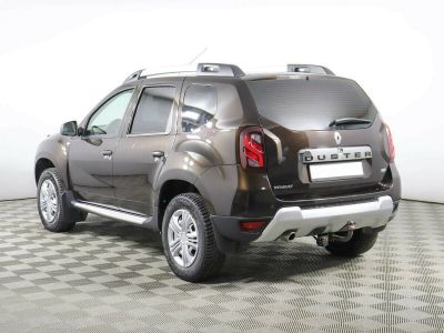 Renault Duster, 2.0 л, МКПП, 2015 фото 6