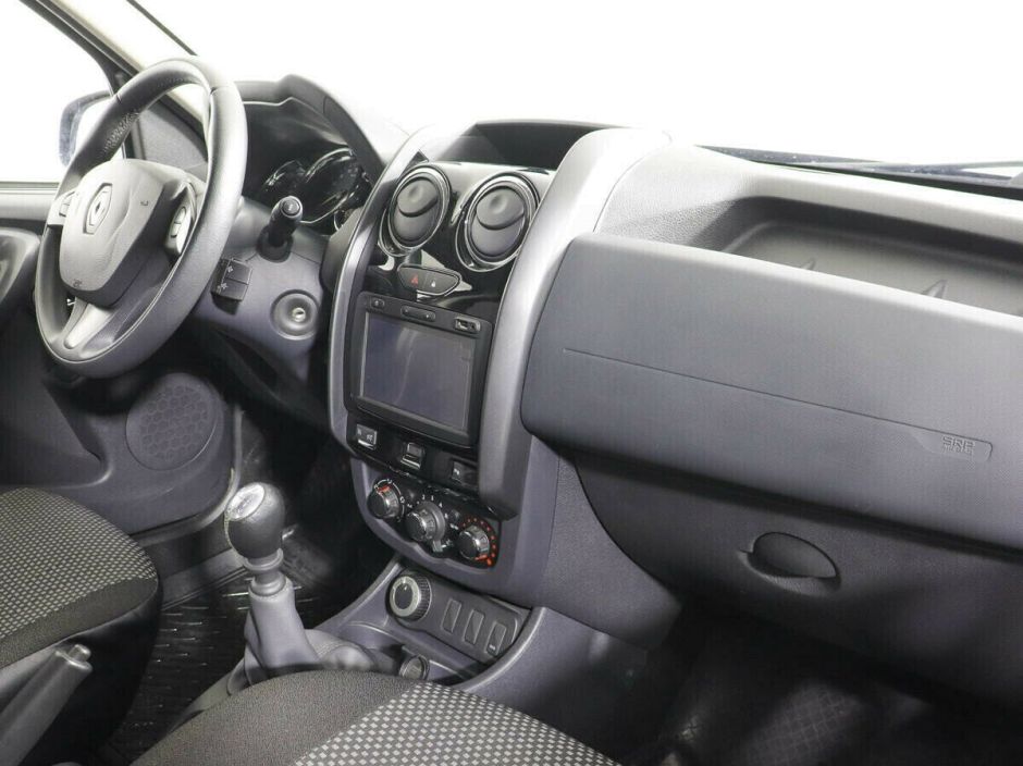 Renault Duster, 2.0 л, МТ, 2015 фото 9