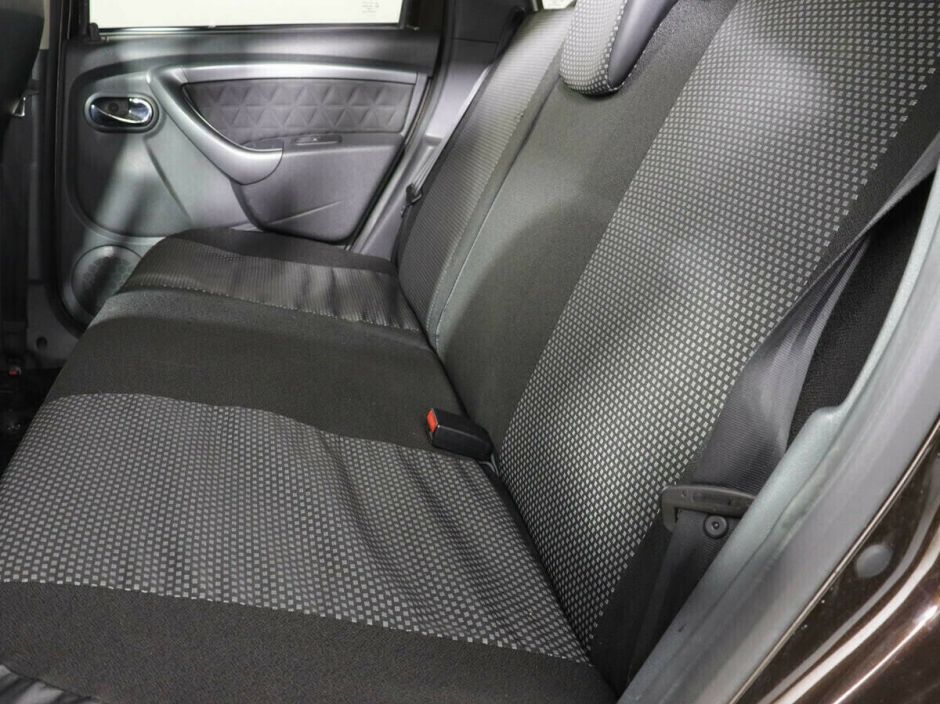 Renault Duster, 2.0 л, МТ, 2015 фото 2