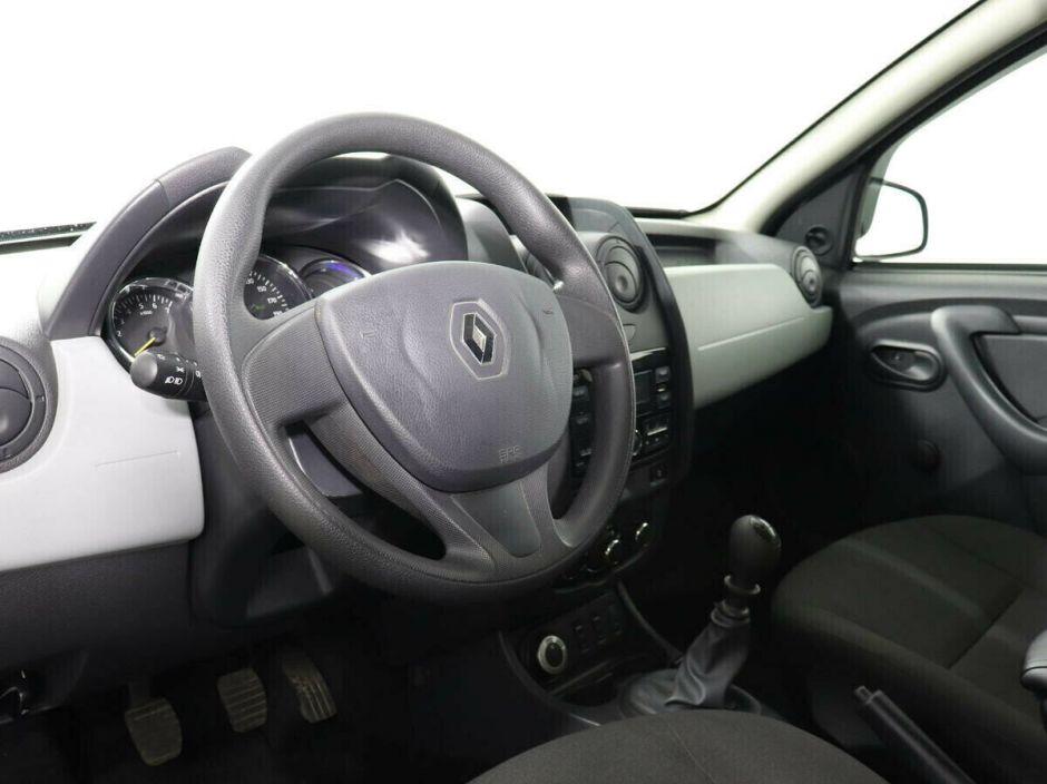 Renault Duster, 1.6 л, МТ, 2019 фото 7