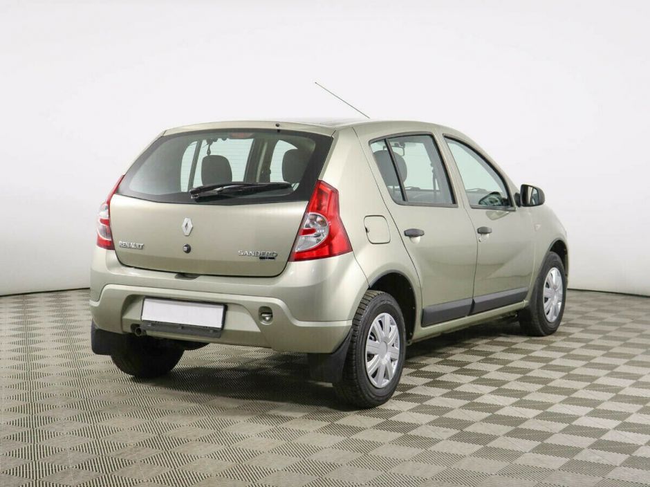 Renault Sandero, 1.6 л, МТ, 2013 фото 5