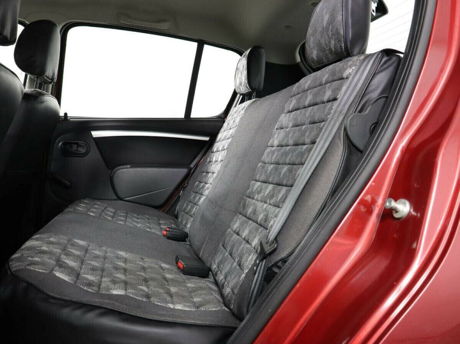 Renault Sandero, 1.6 л, АТ, 2013 фото 1