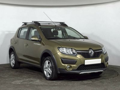 Renault Sandero, 1.6 л, МКПП, 2015 фото 4