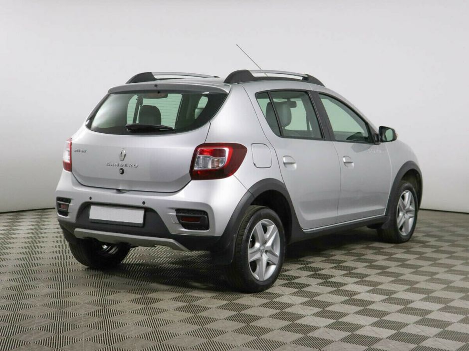 Renault Sandero, 1.6 л, АТ, 2016 фото 5