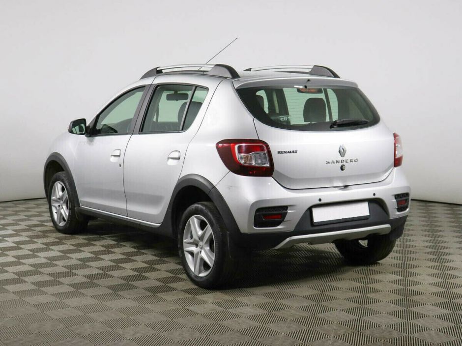 Renault Sandero, 1.6 л, АТ, 2016 фото 6