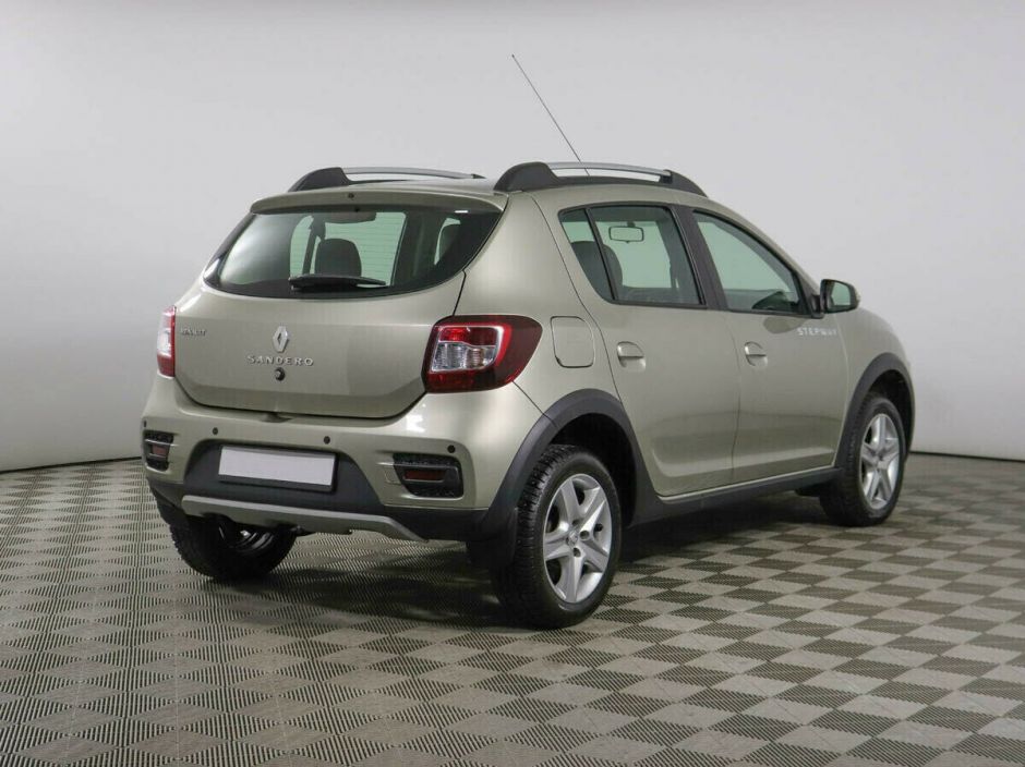 Renault Sandero, 1.6 л, АТ, 2017 фото 5