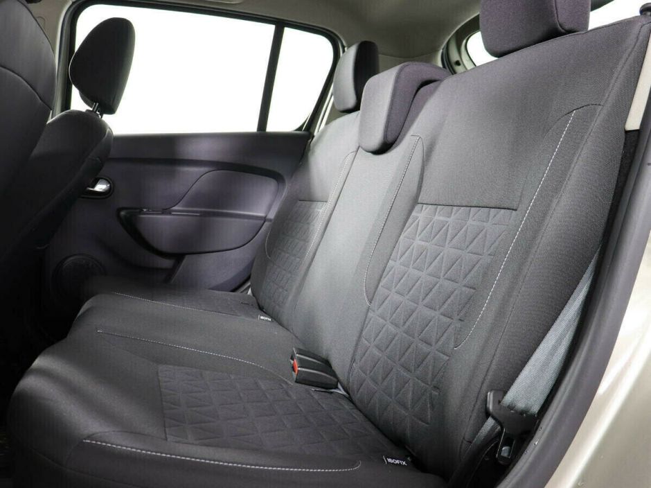 Renault Sandero, 1.6 л, АТ, 2017 фото 1