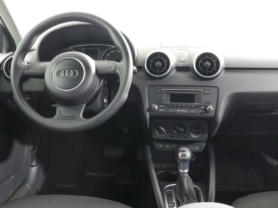 Audi A1, 1.4 л, Робот, 2016 фото 7