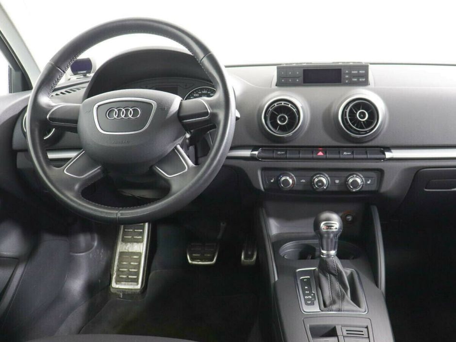 Audi A3, 1.4 л, Робот, 2013 фото 8