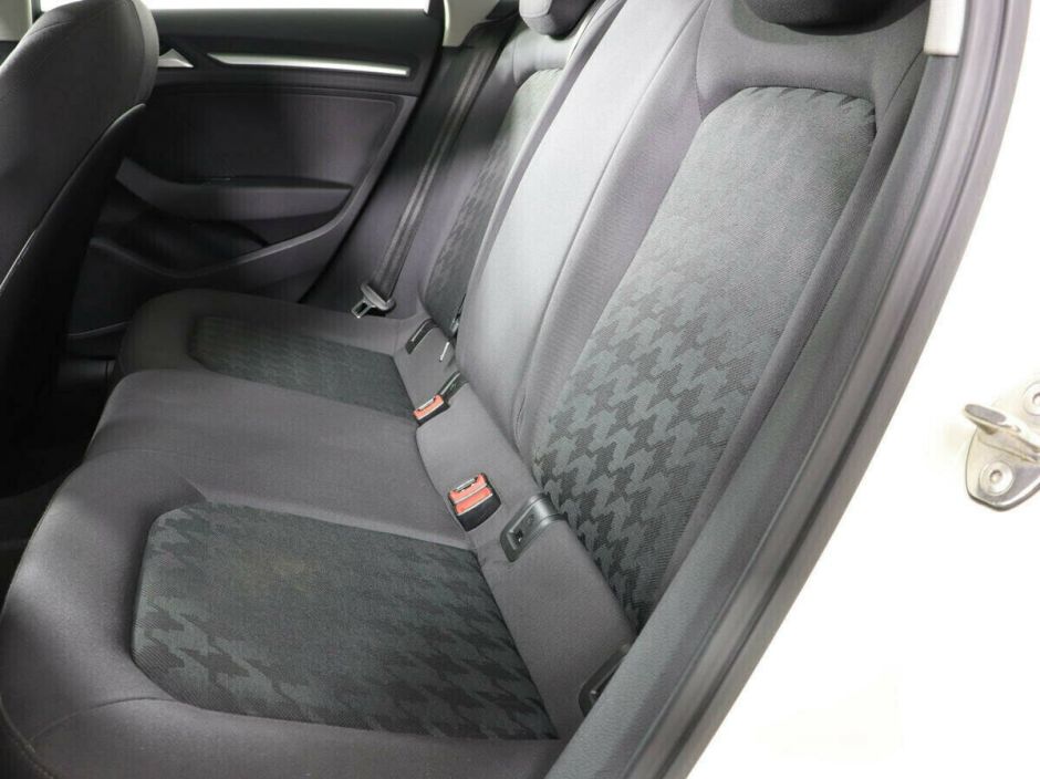 Audi A3, 1.4 л, Робот, 2013 фото 1