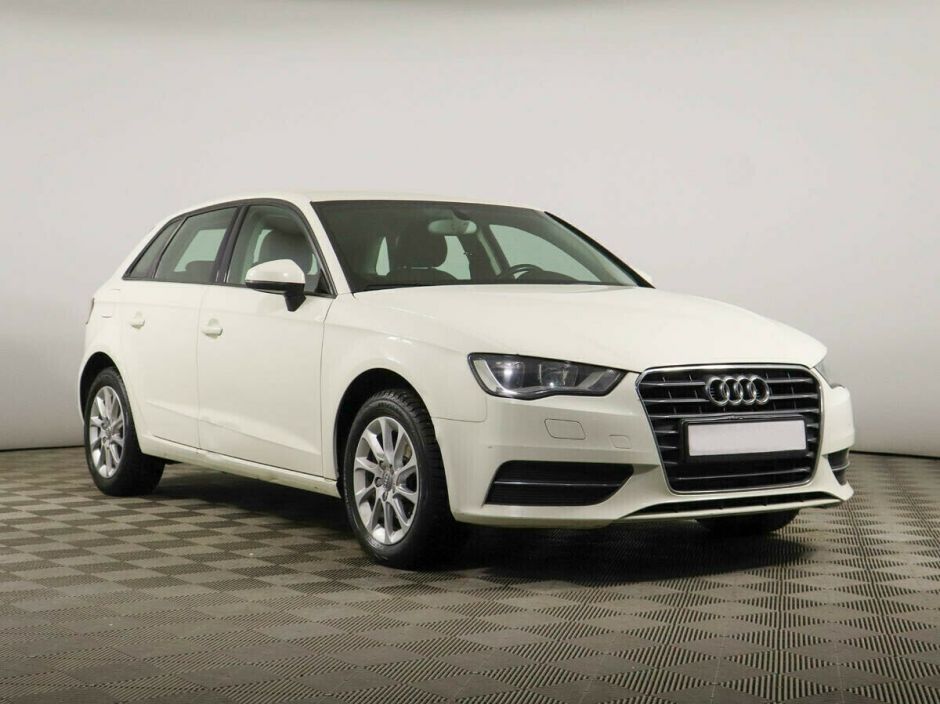 Audi A3, 1.4 л, Робот, 2013 фото 4