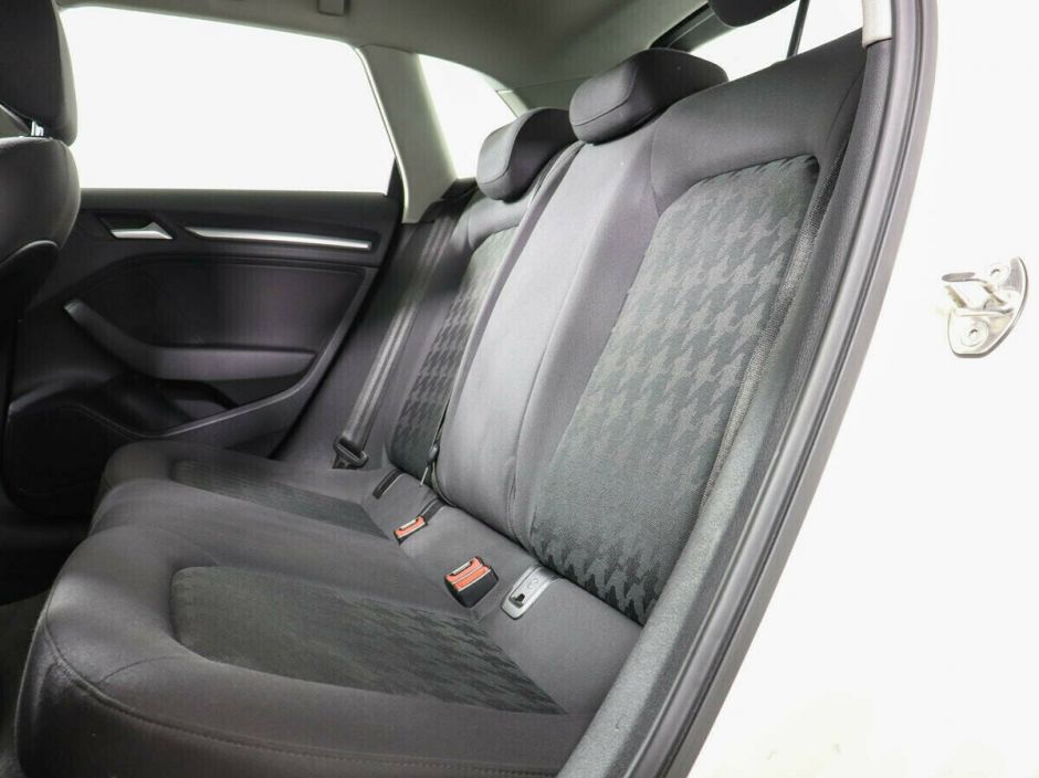 Audi A3, 1.4 л, Робот, 2013 фото 1