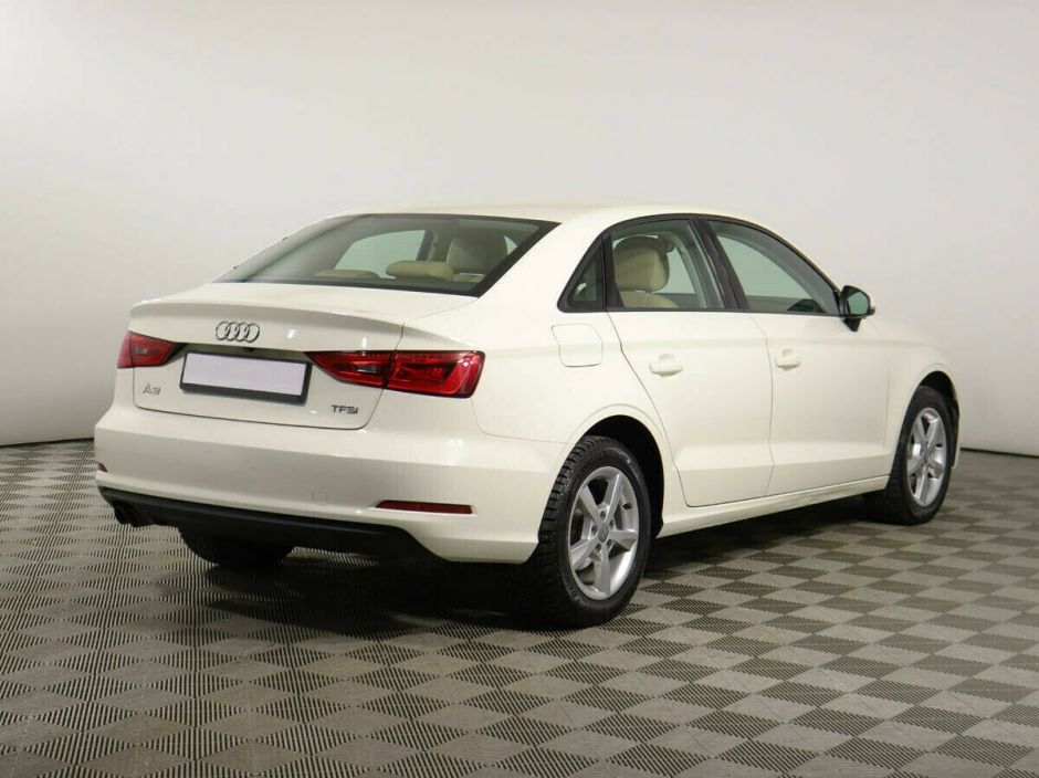 Audi A3, 1.4 л, Робот, 2013 фото 5