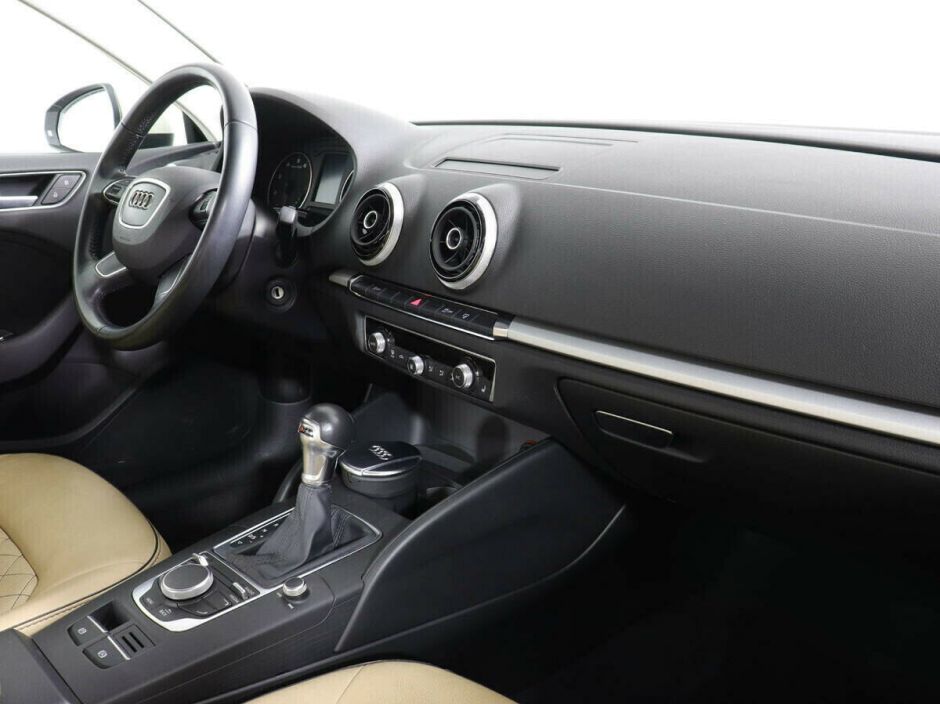 Audi A3, 1.4 л, Робот, 2013 фото 7