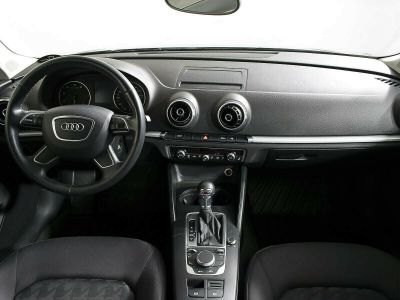 Audi A3, 1.2 л, РКПП, 2015 фото 9