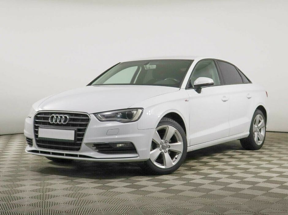 Audi A3, 1.4 л, Робот, 2014 фото 3