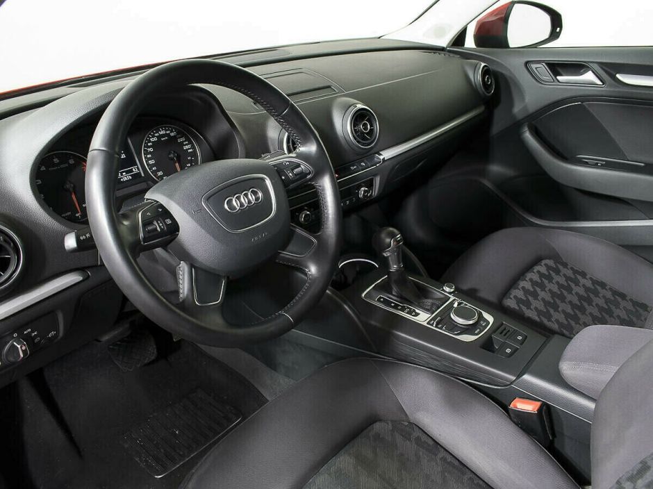 Audi A3, 1.4 л, Робот, 2014 фото 1