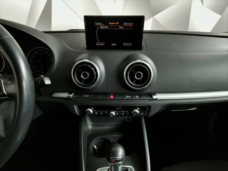 Audi A3, 1.4 л, Робот, 2014 фото 2