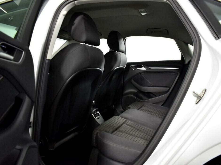 Audi A3, 1.4 л, Робот, 2014 фото 1