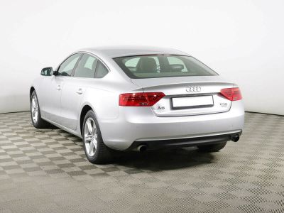 Audi A5, 2.0 л, РКПП, 2011 фото 6