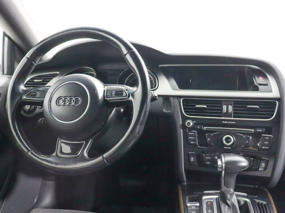 Audi A5, 2.0 л, Робот, 2011 фото 8