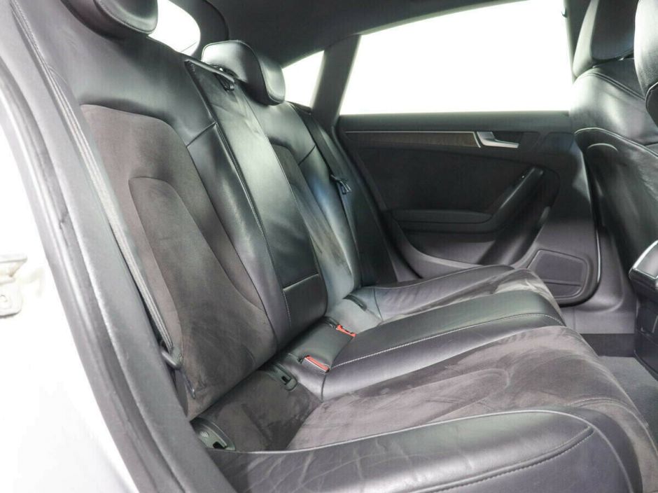 Audi A5, 2.0 л, Робот, 2011 фото 1