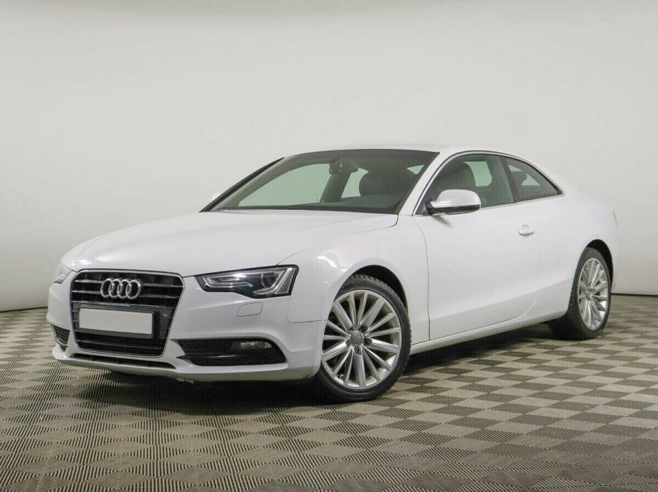 Audi A5, 1.8 л, Вариатор, 2013 фото 3