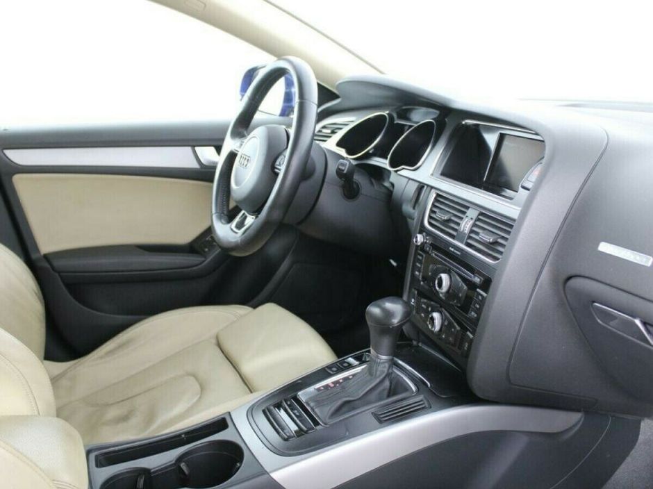 Audi A5, 2.0 л, Робот, 2012 фото 1
