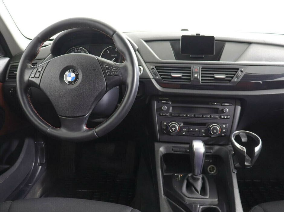 BMW X1, 2.0 л, АТ, 2012 фото 8