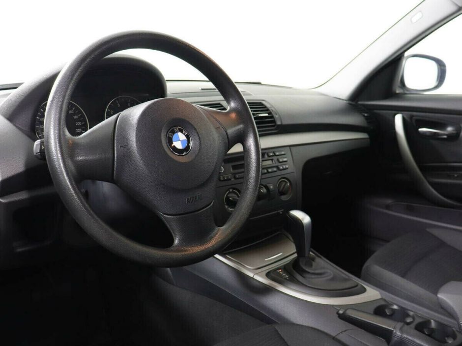 BMW 1 серии, 1.6 л, АТ, 2009 фото 2