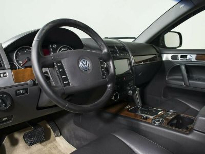 Volkswagen Touareg, 2.5 л, АКПП, 2006 фото 9