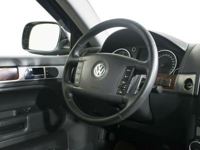 Volkswagen Touareg, 2.5 л, АКПП, 2006 фото 2