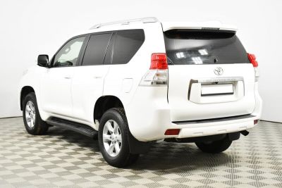 Toyota Land Cruiser Prado, 3.0 л, АКПП, 2012 фото 6