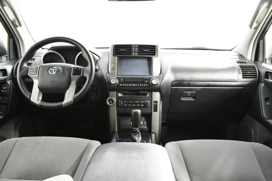 Toyota Land Cruiser Prado, 3.0 л, АТ, 2012 фото 8