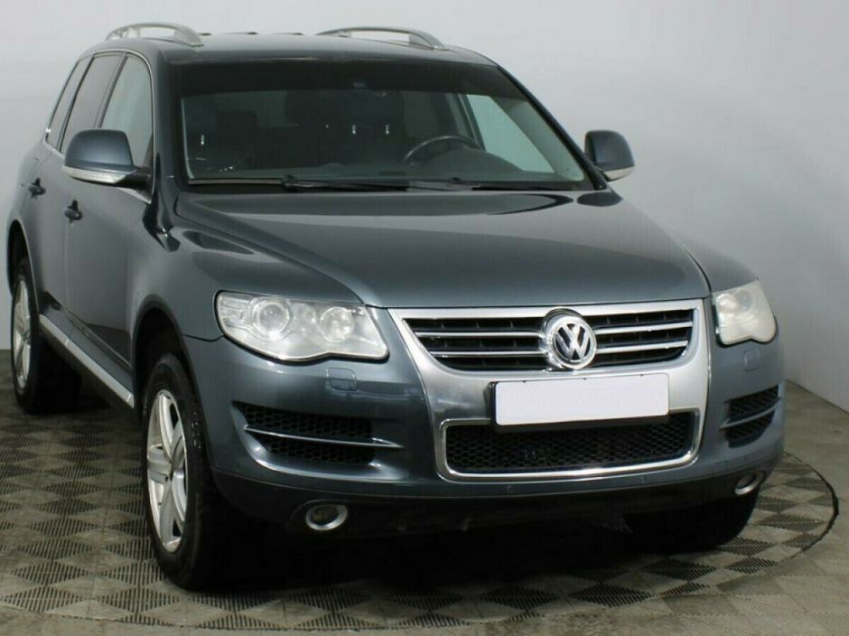 Volkswagen Touareg, 4.2 л, АТ, 2010 фото 4