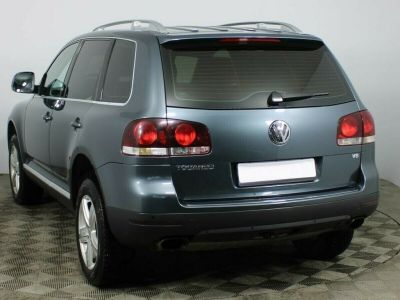 Volkswagen Touareg, 4.2 л, АКПП, 2010 фото 6