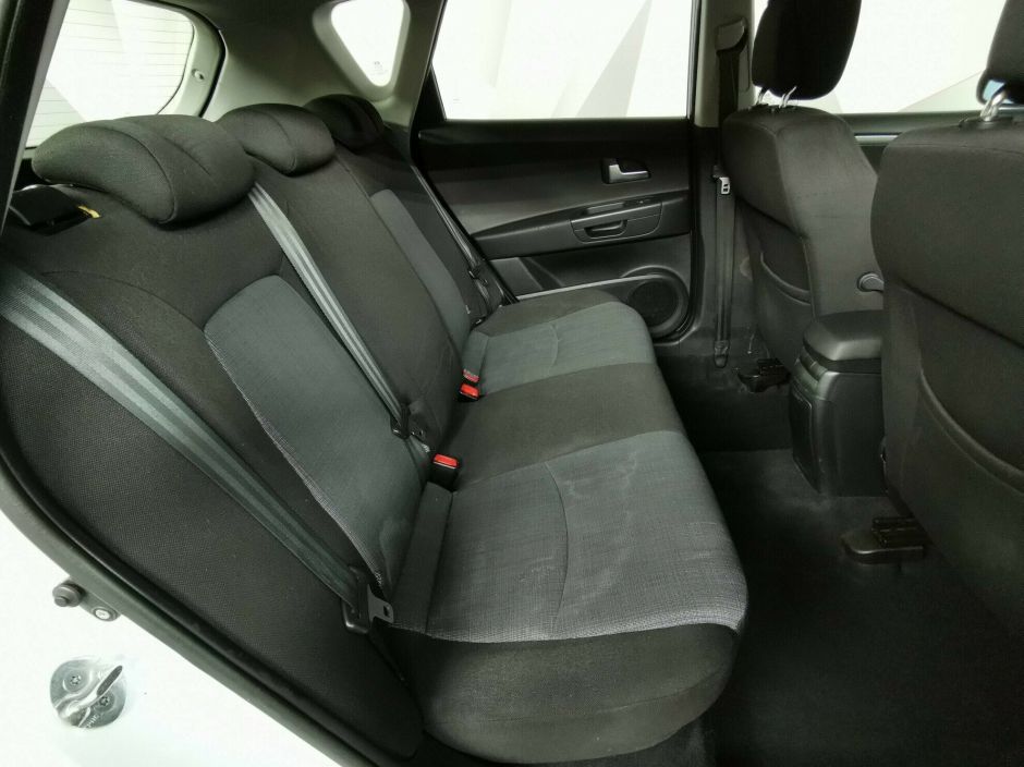 Kia Ceed, 1.6 л, МТ, 2010 фото 2