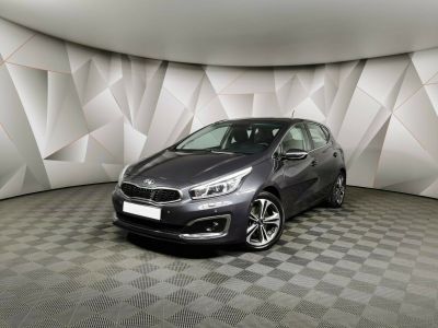 Kia Ceed, 1.6 л, РКПП, 2015 фото 3