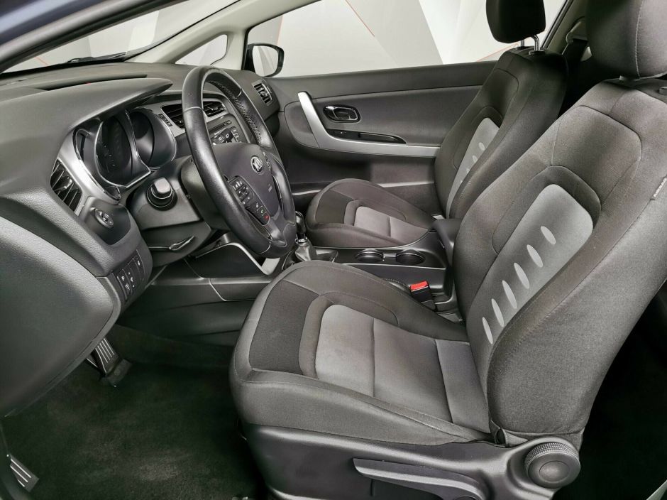 Kia Ceed, 1.6 л, МТ, 2013 фото 7