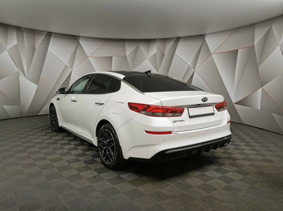Kia Optima, 2.0 л, АТ, 2018 фото 6
