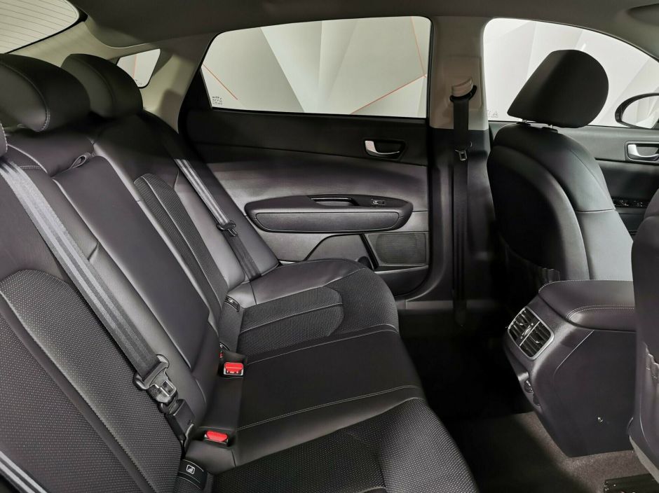 Kia Optima, 2.4 л, АТ, 2018 фото 9