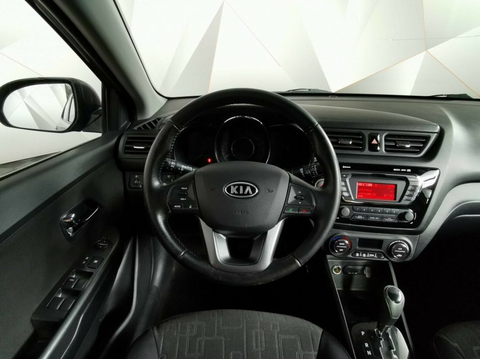 Kia Rio, 1.6 л, АТ, 2013 фото 10