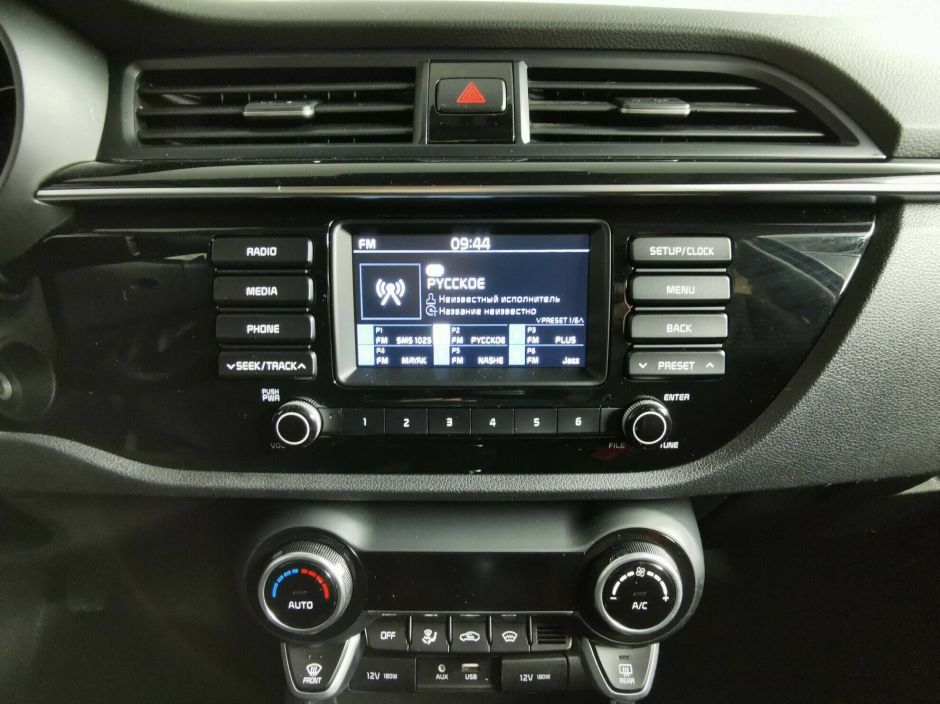 Kia Rio, 1.6 л, МТ, 2019 фото 7